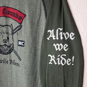 POWDER HOUNDS Green Motorcycle Baseball T-shirt